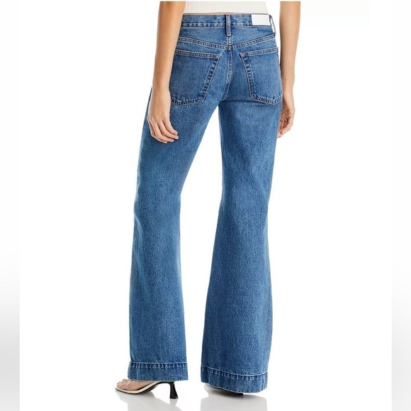NEW RE/DONE 70s Low Rise Bell Bottom Jeans in Clean Moon Stoned, Women's 26 - Picture 3 of 9